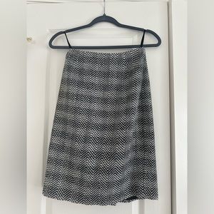 Escada Women's Black and White Skirt